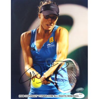 ヤニナ・ウィックマイヤー選手 直筆サイン入り記念フォトパネル 2010年